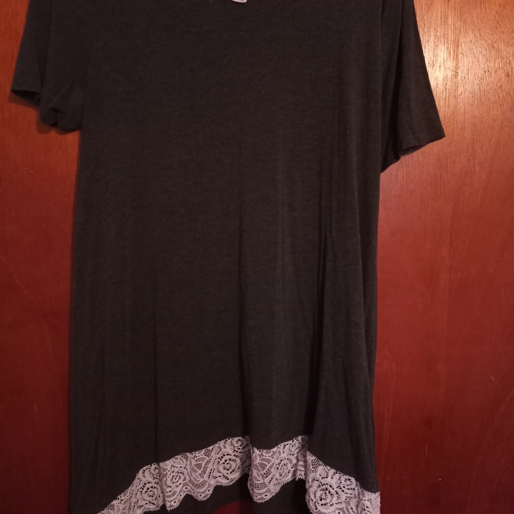 Zenana Signature tunic size Lg